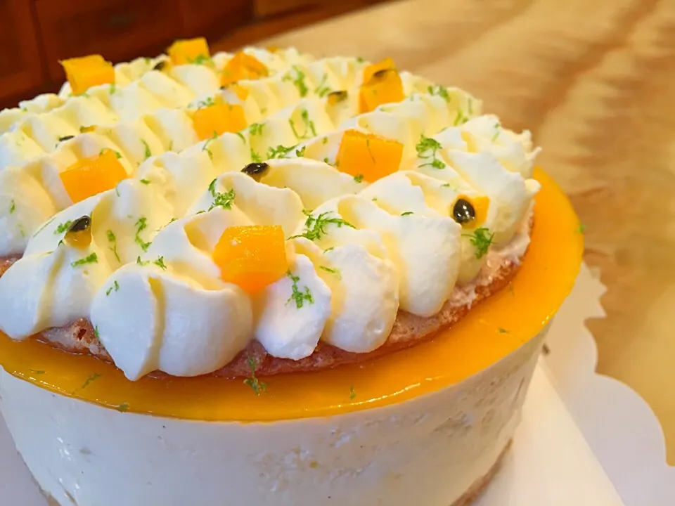 Mango Cheese Cake|Louis Tacoさん