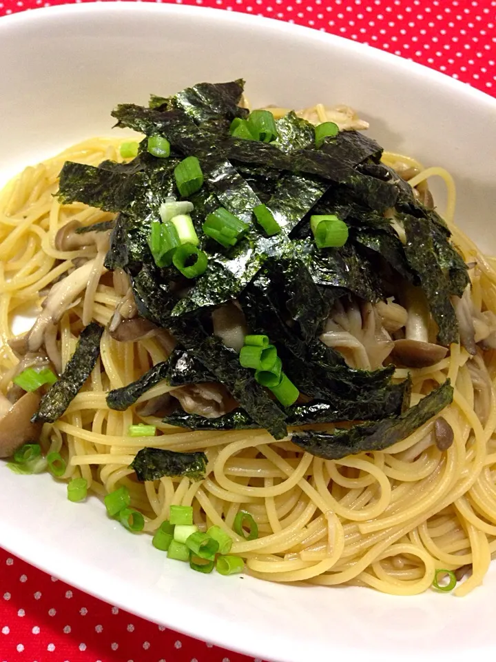 Snapdishの料理写真:★🍄キノコ柚子胡椒和風パスタ★|深谷 恵さん