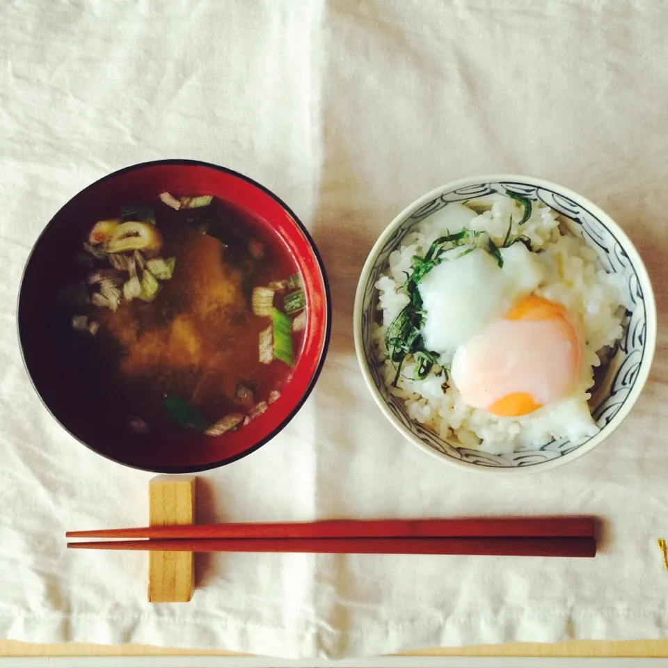 ずぼらごはん(ご飯×大葉×温玉)セット|長い谷の川さん