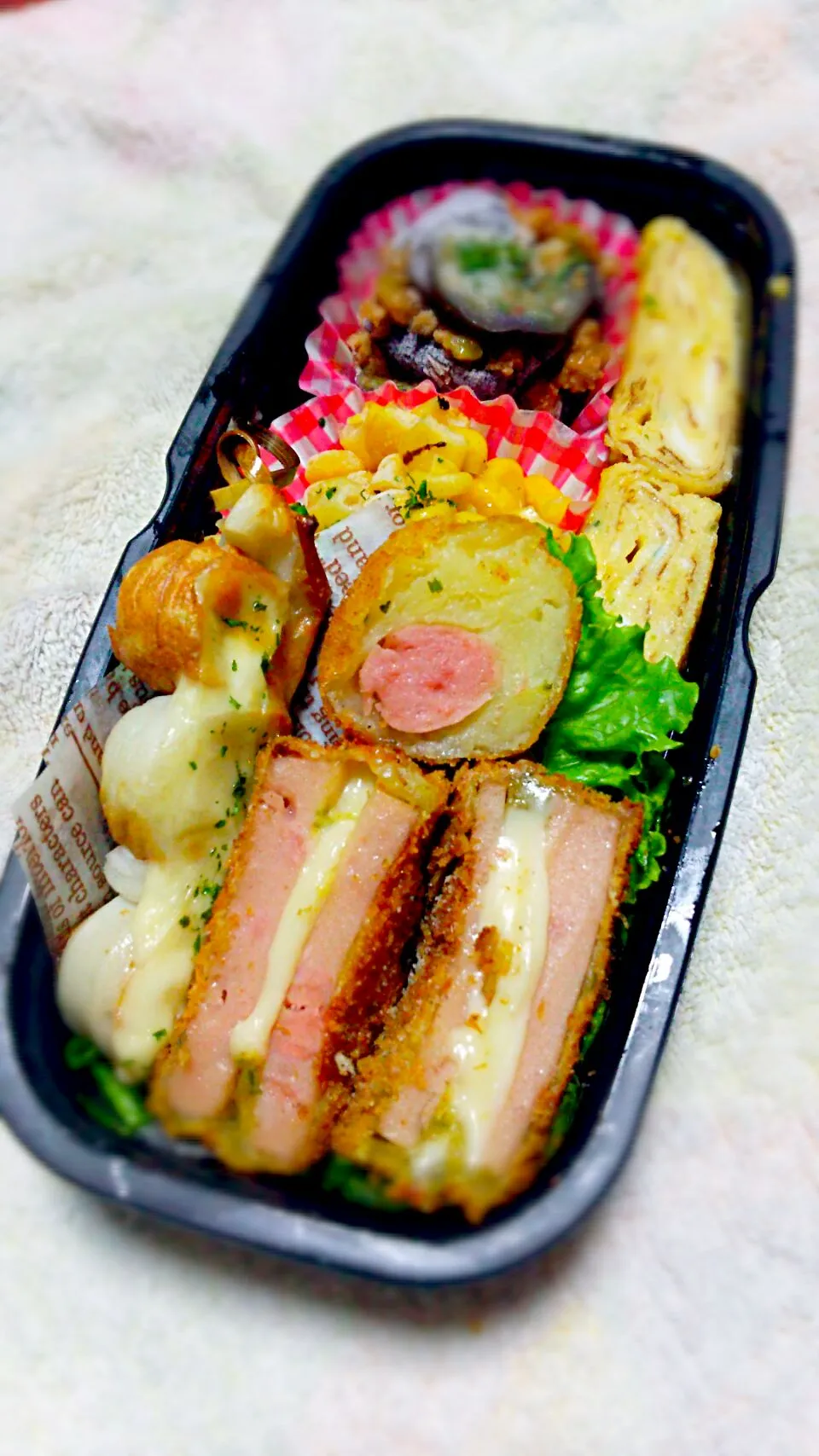 Snapdishの料理写真:旦那さん弁当|honoshowさん