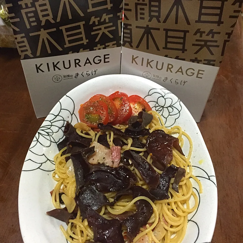 キクラゲとニンニクたっぷりのペペロンチーノ|annexさん