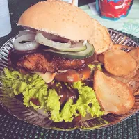 At Messy Plate Burger.. Analyn Subdivision, Alangilan Batangas.. 🍔😋|MissAna De Guzmanさん