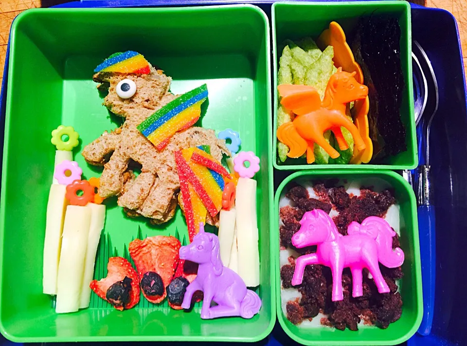 My Little Pony Sandwich and Two Snacks|Cheryl Melnickさん