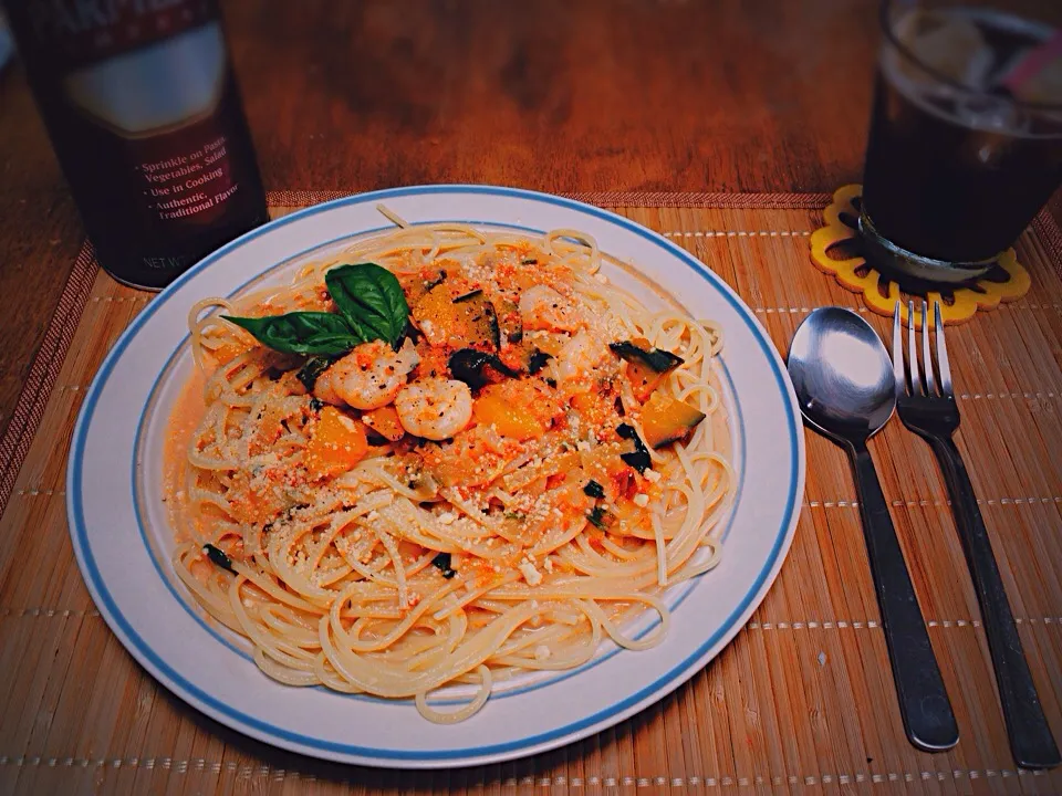 Shrimp and pumpkin cream tomato pasta|Vanessa Hasebeさん