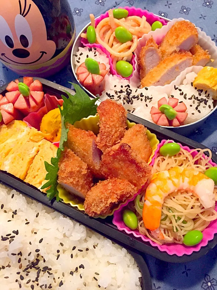 Snapdishの料理写真:豚カツ弁当！ 焼きビーフン しらす入り卵焼き かぼちゃ ウィンナー 《中学弁当いるらしい😅》|asamisaraさん