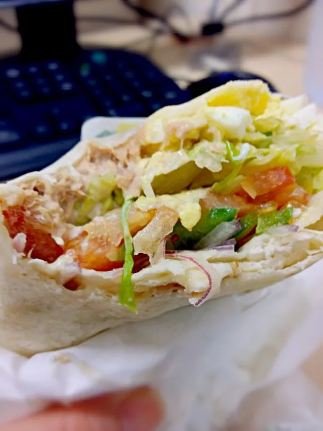 Tuna + egg mayo wrap ~ Subway 😄|🌷lynnlicious🌷さん