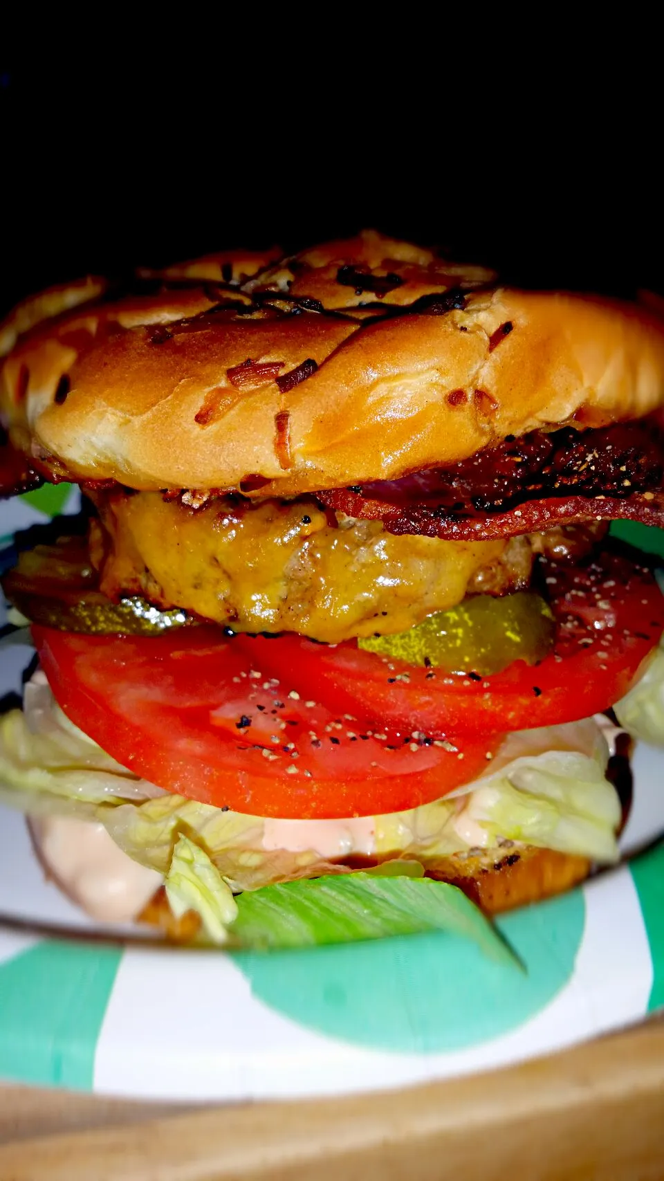 Turkey Bacon Cheeseburger|Donna Watersさん