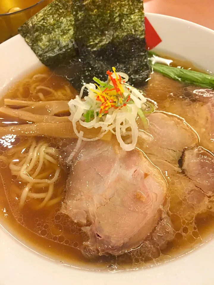 東京の中華そば  ちよがみ 醤油チャーシュー麺|酩酊親父さん