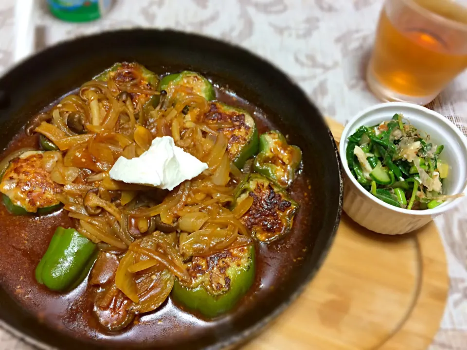 肉詰めピーマンとモロヘイヤのおひたし|あやこさん