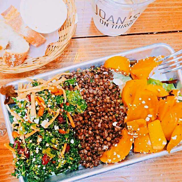 @Joans on Third ,kale salad with spicy peanuts, cranberries, tortilla strips and queso fresco • lentils • golden beets with goat cheese and toasted walnuts|CHUENCHAIさん