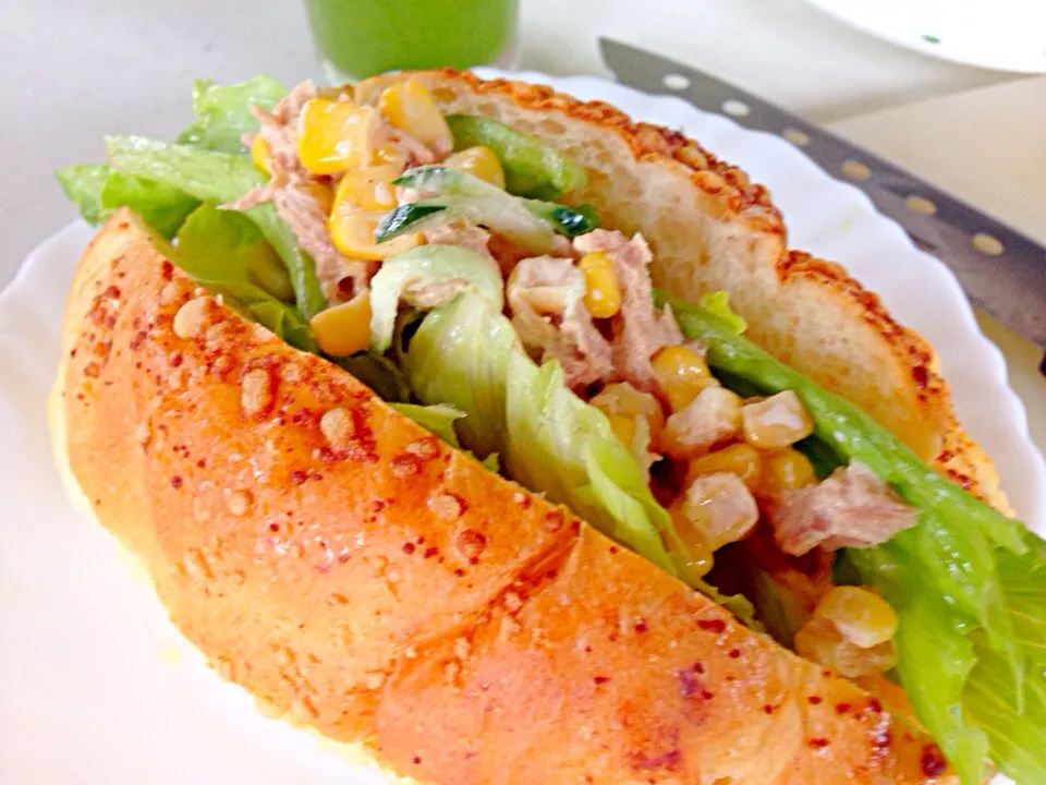 Tuna salad in roll bread|viviさん