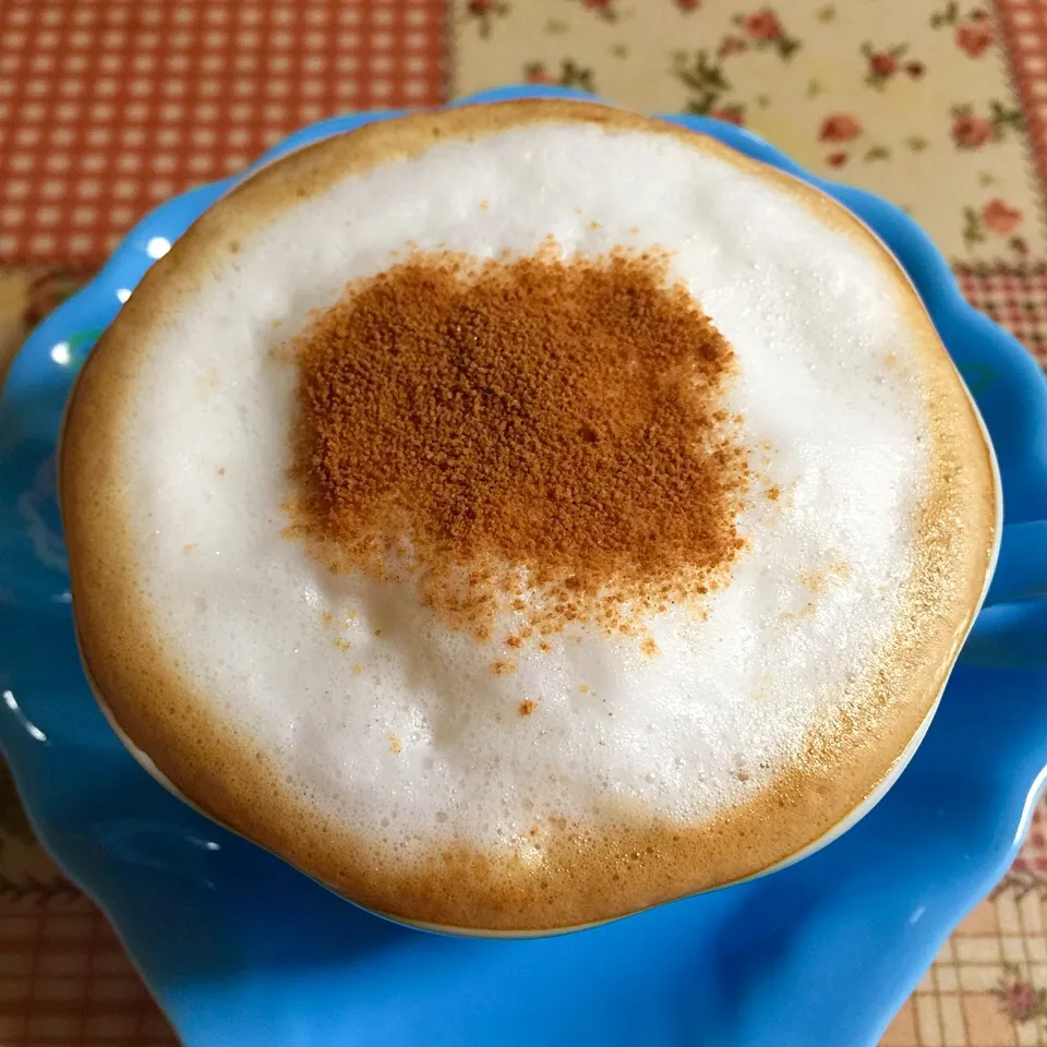 Snapdishの料理写真:カフェラテ☕️|＊ゆみしぼり＊さん