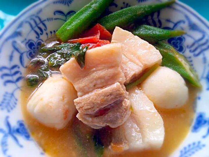 Pork Belly in Tamarind Soup|Alvin Valerianoさん