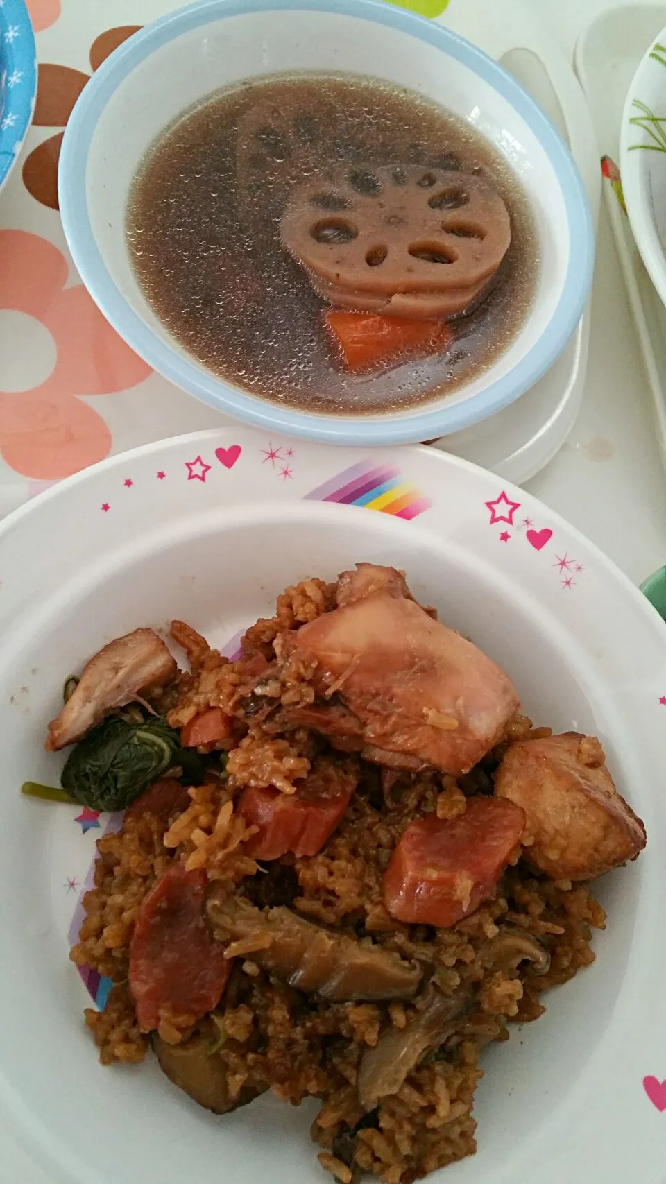 claypot chicken rice with lotus root soup|joanaさん