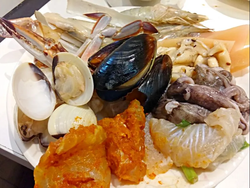 Varies Seafoods - Prawn, Clams, Mussles, Squids, Octopus, Bamboo Clams, Crab, Scallops, Fish Slices|FooDin'sさん