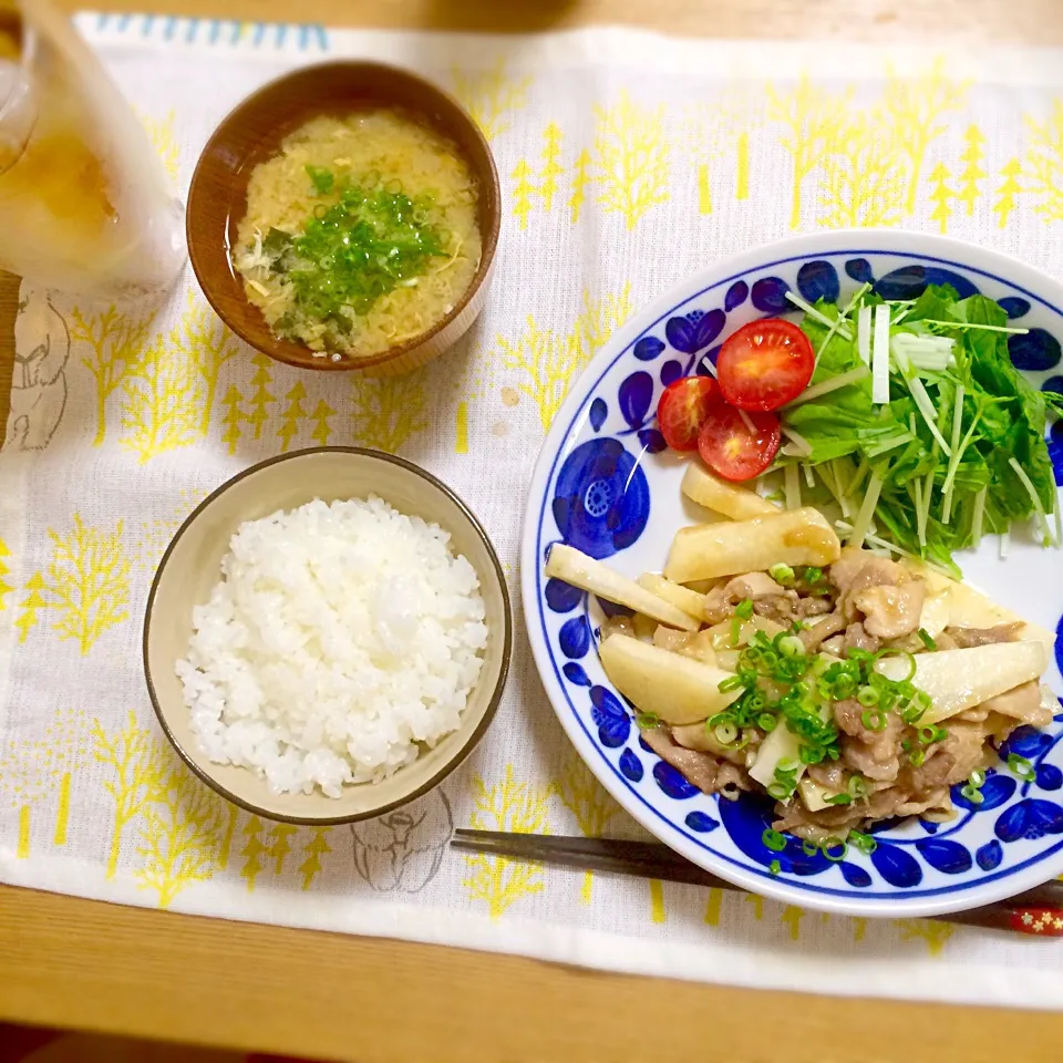 長芋と豚肉のオイスター炒め、わかたま味噌汁|sayuさん