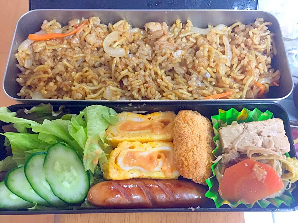 Snapdishの料理写真:旦那絶賛そばめし弁当|shin!さん