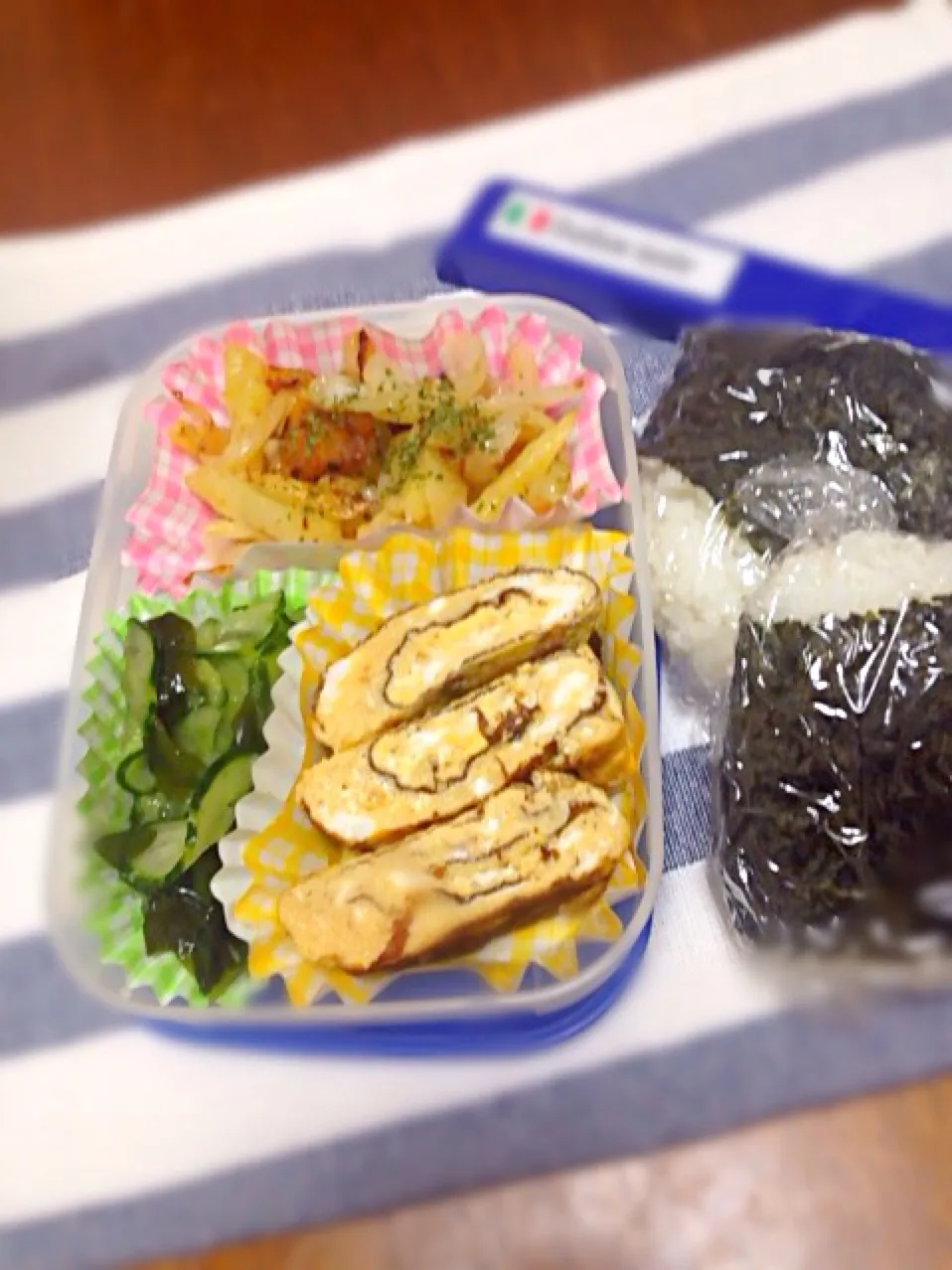 Snapdishの料理写真:旦那さん弁当 2015.7.10|churaromaさん