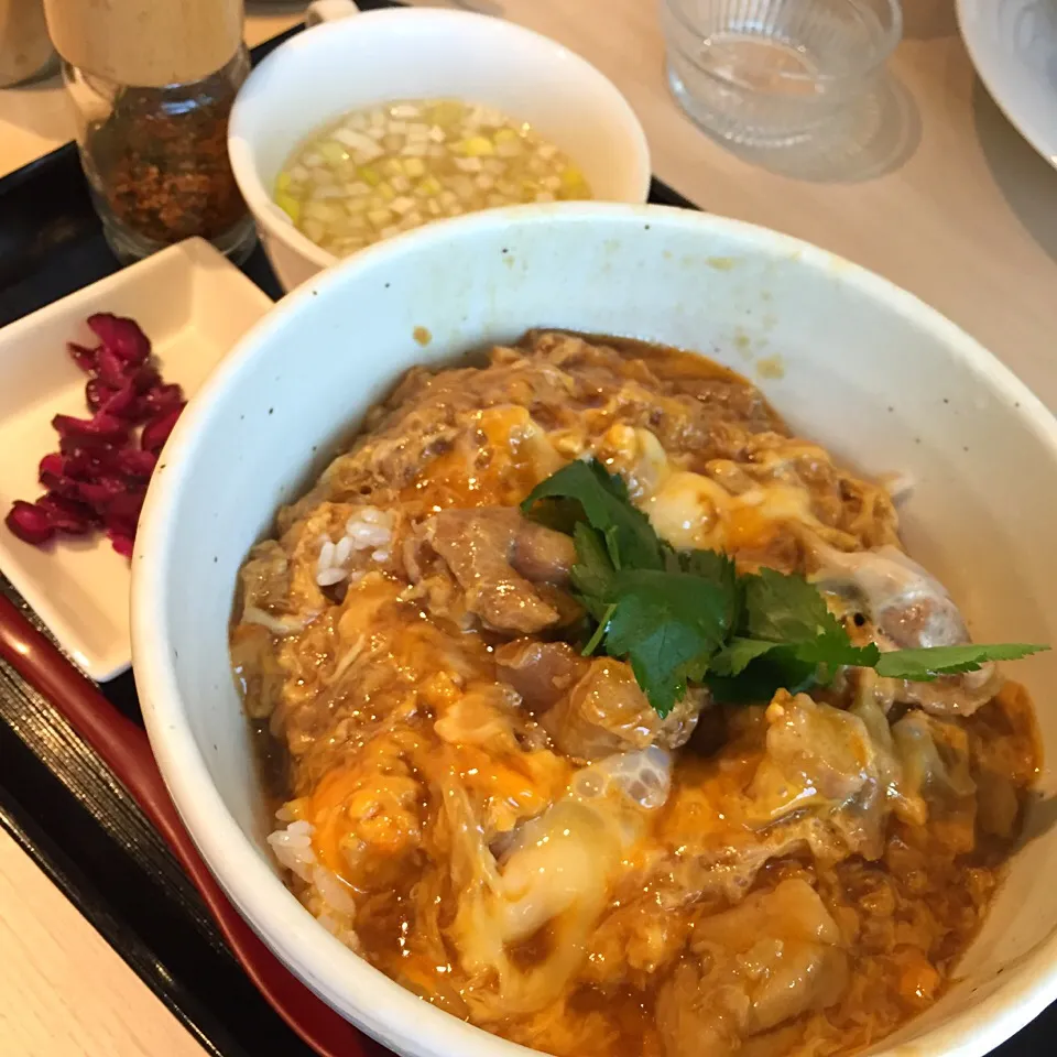 親子丼@むぎとオリーブ マーチエキュート 神田万世橋店(神田)|塩豚骨さん