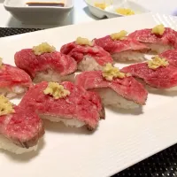 Snapdishの料理写真:石垣肉の握り🍣|Erica Maihamaさん