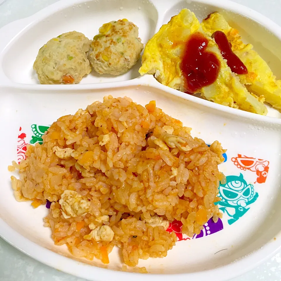 ササミトマトの本格チキンライス♡おじゃがと野菜のオムレツ♡お野菜豆腐バーグ♡|湊叶ママさん