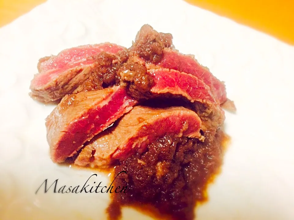 Snapdishの料理写真:Sirloin steak pickled in redwine&grated onion sauce|Masakiさん