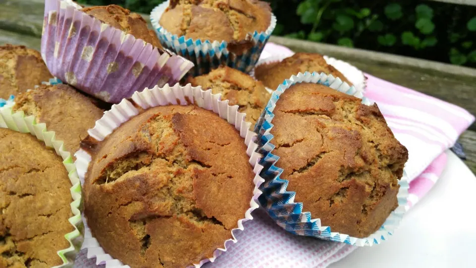 oat cupcakes with dates|Ellenさん