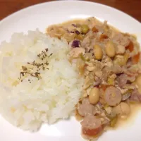 Snapdishの料理写真:フェイジョン風お豆の煮物(^^)|miikoさん