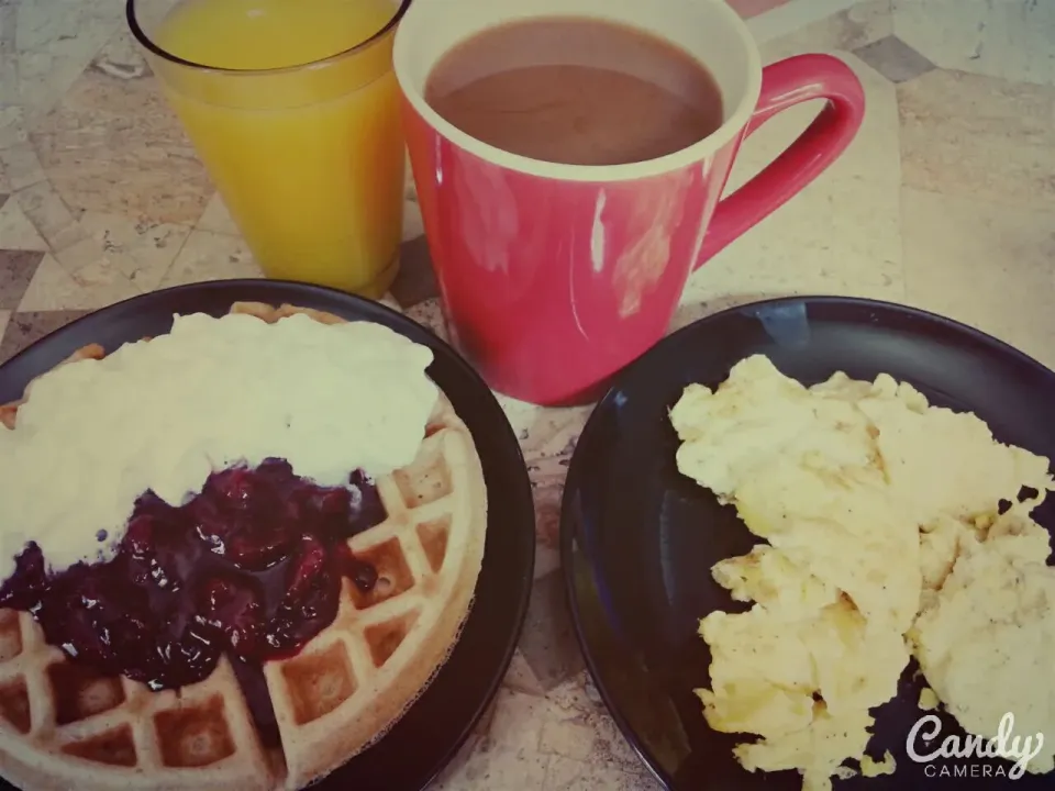 Belgian Waffles with Fresh Cherry Sauce and Whipped Cream|Courtney Alizabet Riess Handelさん