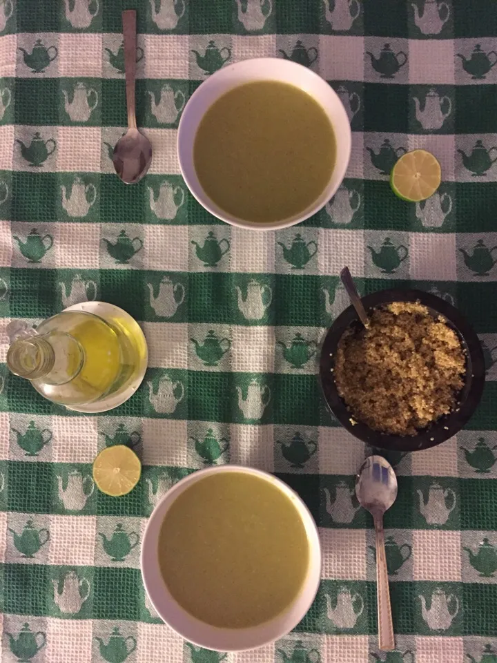 Brocoli soup with celery + quinoa with basil and garlic souce|Georgeさん