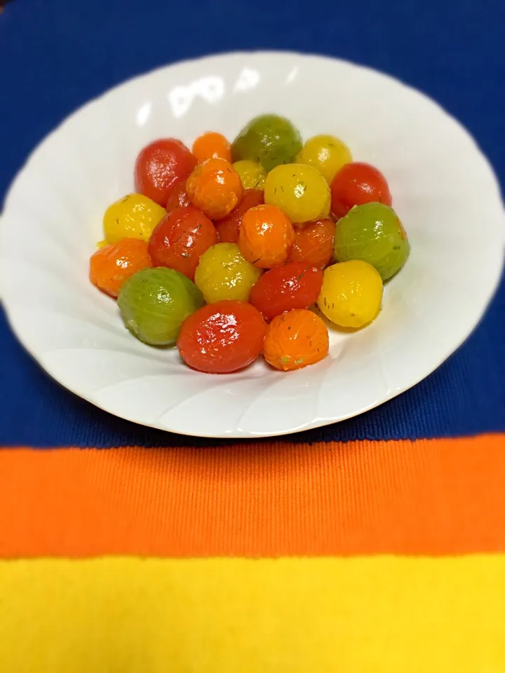 お花畑⁉️トマトのマリネ(^^)|Yukihiko Ishidaさん