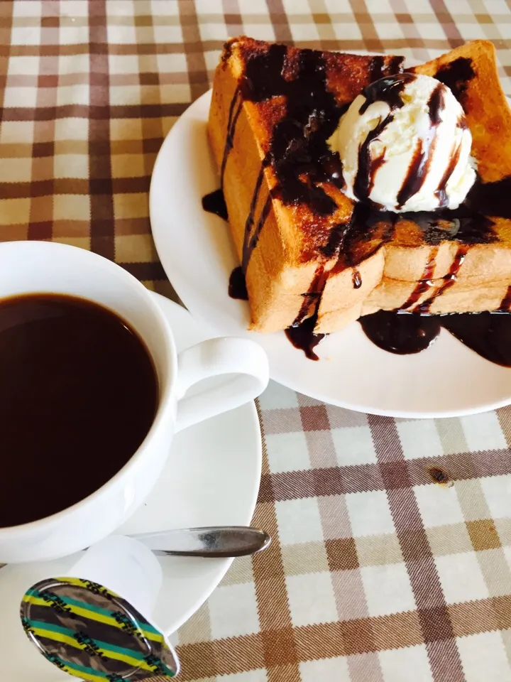 パン屋サンの 中にある✨✨喫茶店✨✨|クッキーさん