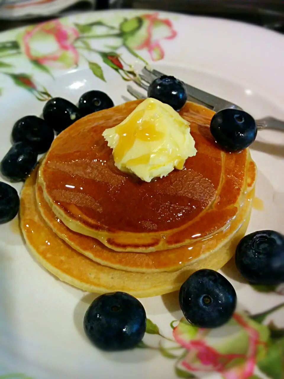 Snapdishの料理写真:#honey #pancake #blueberry|Meo Wattさん