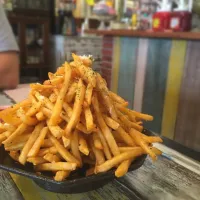 Snapdishの料理写真:Truffle fries|sammiegramさん