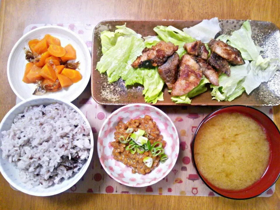 ７月８日 鰤の竜田揚げ焼き にんじんの土佐煮 納豆 お味噌汁|いもこ。さん