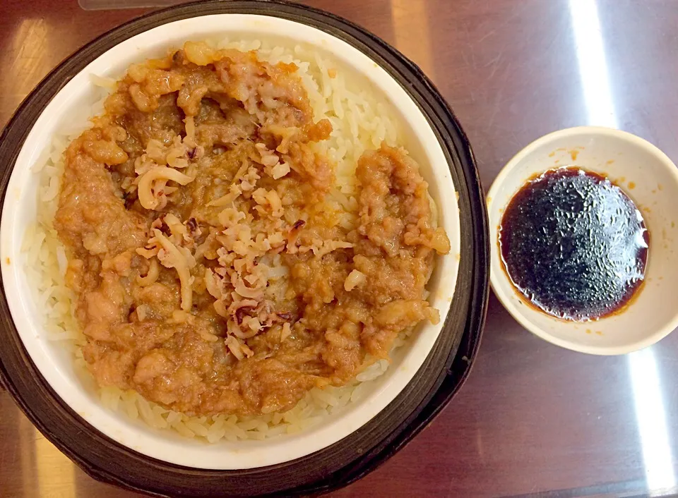 Snapdishの料理写真:土鱿肉饼饭|Gloriaさん