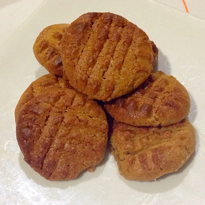 Peanut Butter Cookies|Jacqueline Goretta Tanotoさん