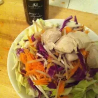 Snapdishの料理写真:Chicken coleslaw|Hannah Mansfieldさん