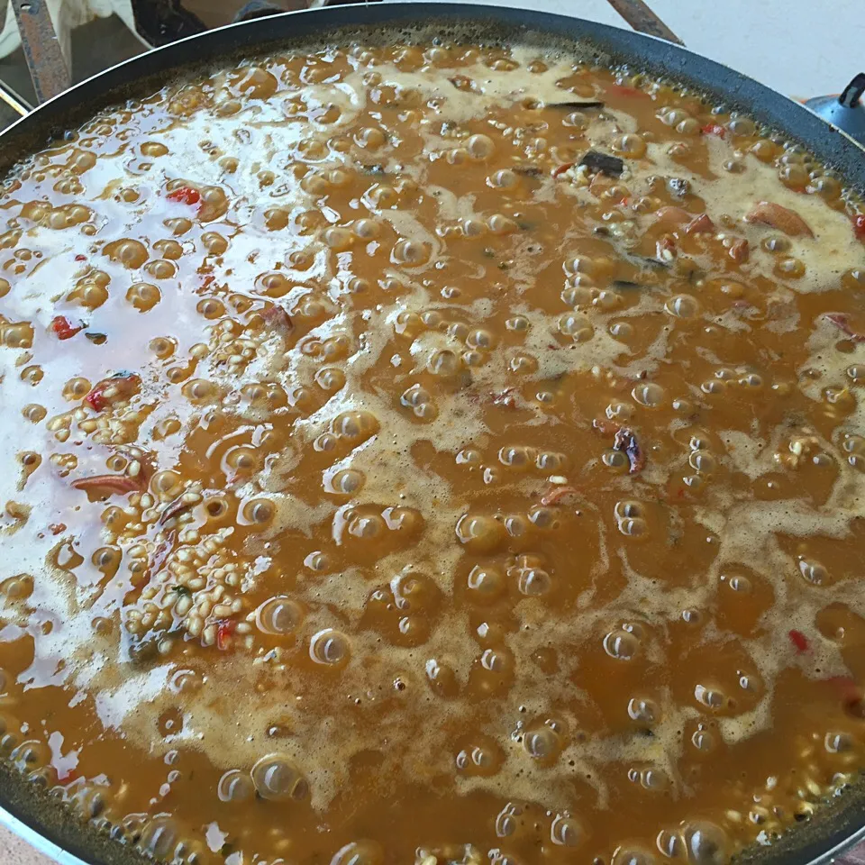 1/3 #cooking #paella #home|De Pupesさん