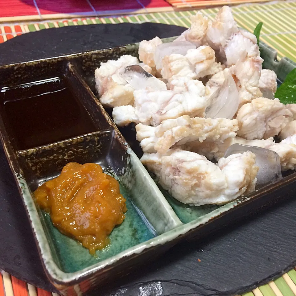 Miki Sanoの料理 梅味噌と梅醤油をタレに うつぼの湯引き（鱧風に頂きました。）|佐野未起さん