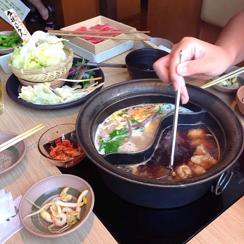 Snapdishの料理写真:Shabu Shabu|sirakorn owadaさん