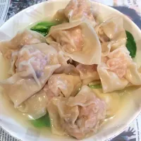 Snapdishの料理写真:Homemade Wonton|Gaga Leiさん