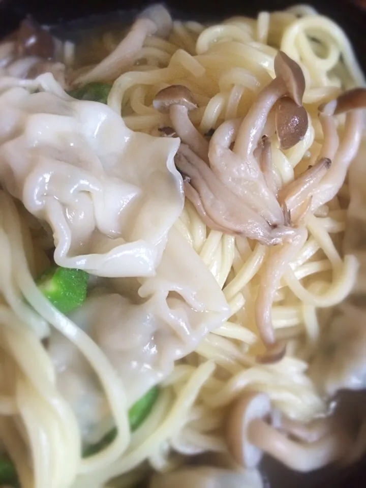 鶏飯スープ餃子ラーメン|ひーさんさん