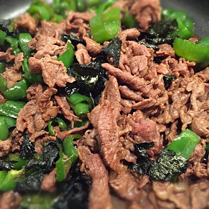 牛バラ肉とピーマンのためのハチミツ醤油煮|Naccoさん