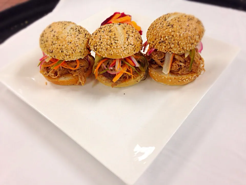 Snapdishの料理写真:Pork bahn-mi sliders|Chef Guidaさん