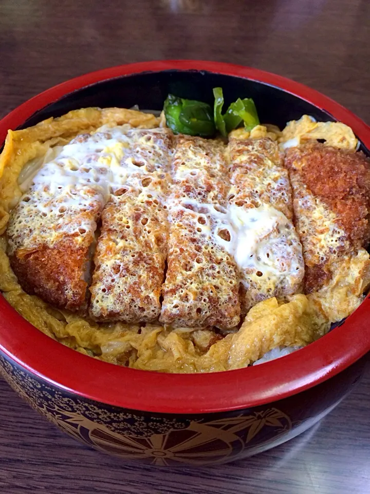 300円カツ丼|市さん