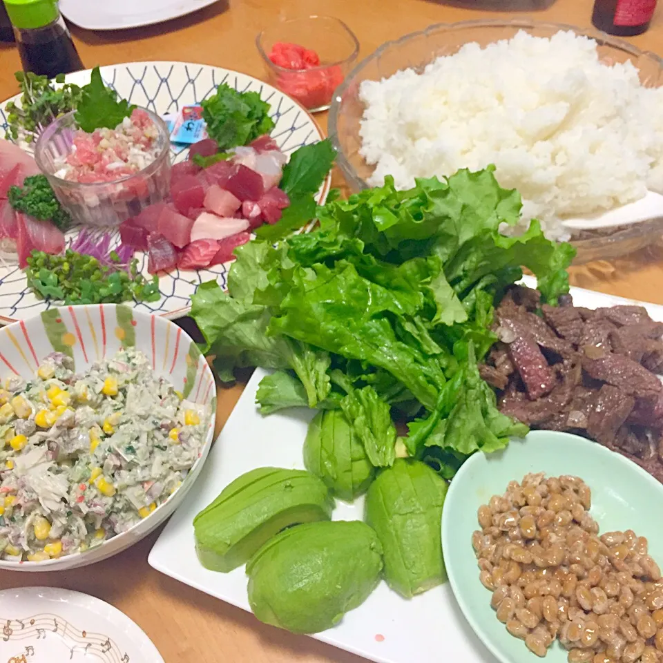 旦那くん出張おかえりヽ(ﾟ∀ﾟ)ﾉ久々の家族みんなで手巻きご飯(＾∀＾)|ふみぃさん