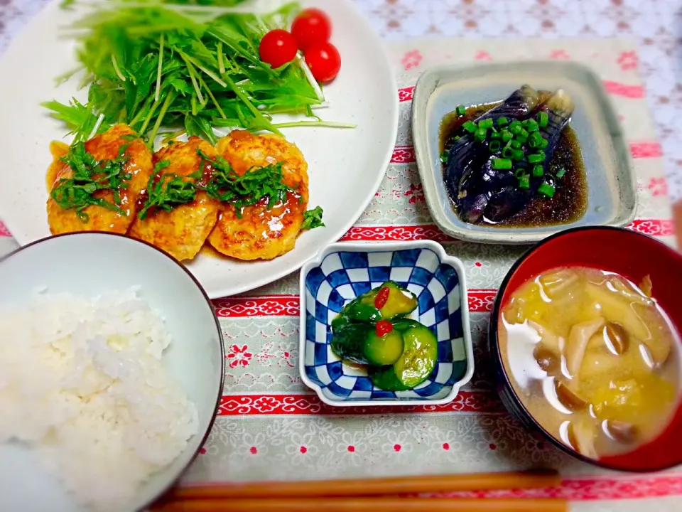 7/15の晩ご飯☆豆腐入り鶏つくね・なすの煮浸し・ピリ辛きゅうり・お味噌汁|なべちゃんさん