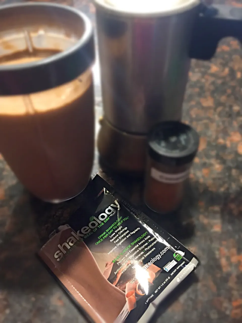 Shakeology|Taryn Wseさん