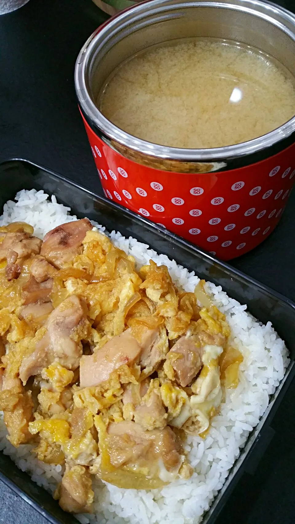 oyakodon & miso soup #myhubandslunchbox|Jeanie Thamさん